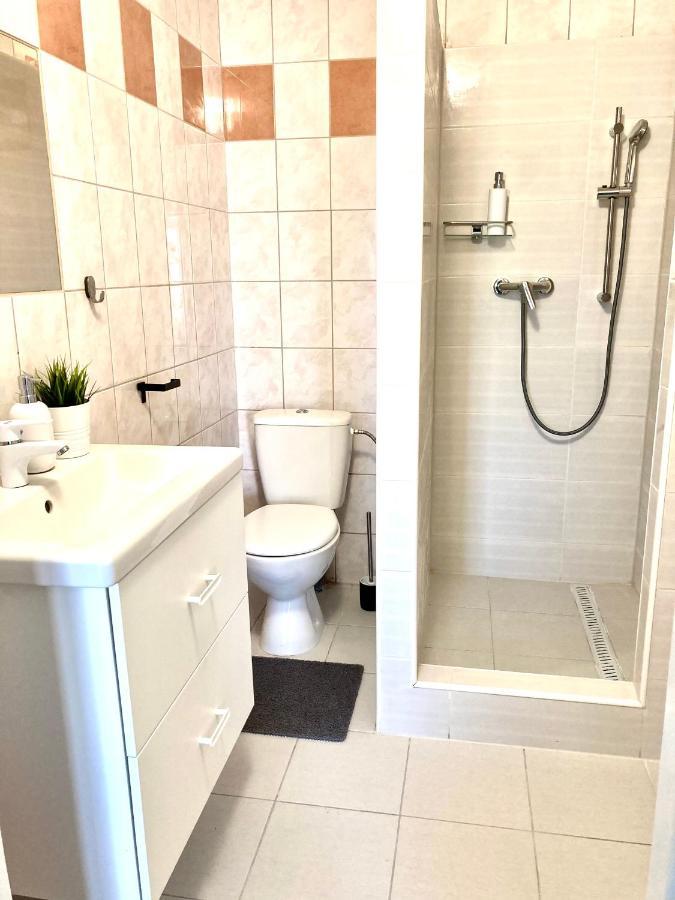 City Apartment Štúrovo Extérieur photo