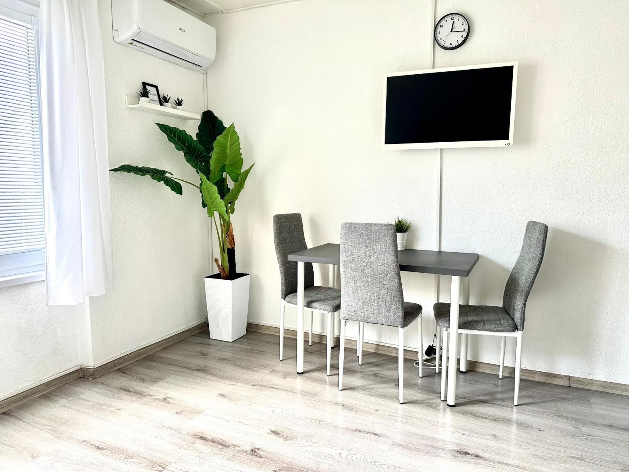 City Apartment Štúrovo Extérieur photo